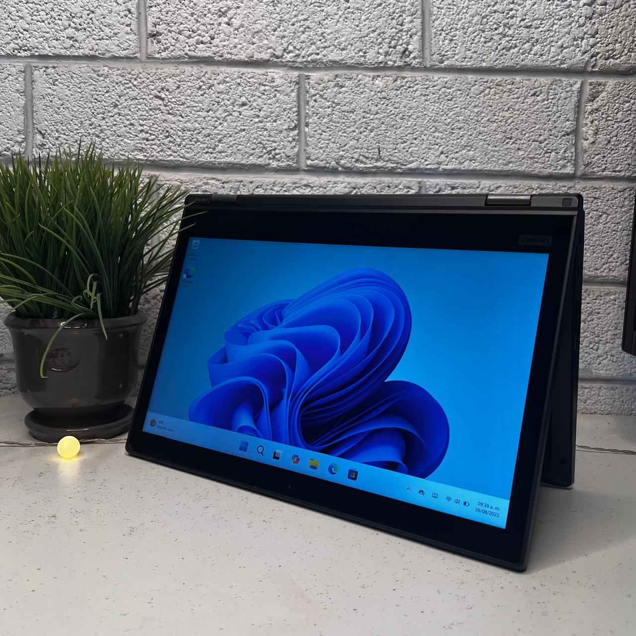 Laptop Lenovo L380 YOGA Touch