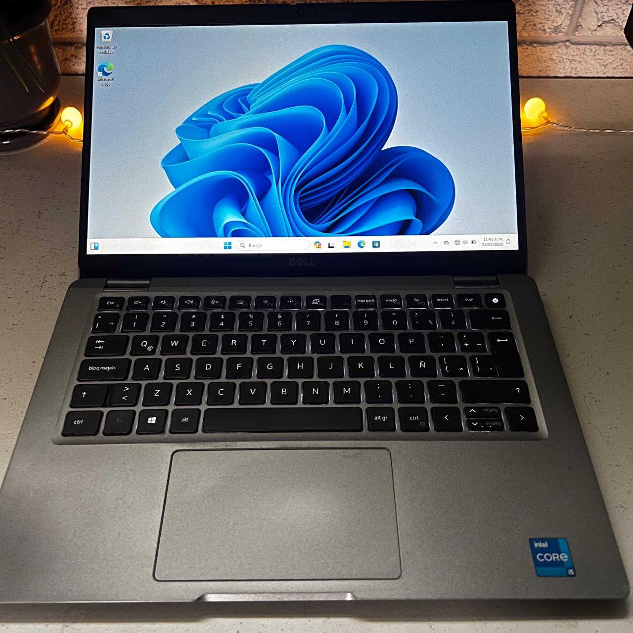 Laptop DELL Latitude 5320