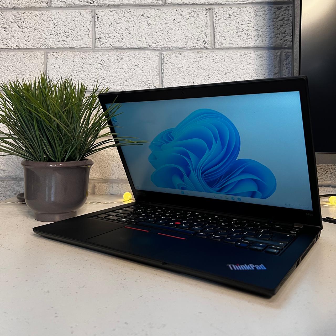 Laptop Lenovo ThinkPad T495