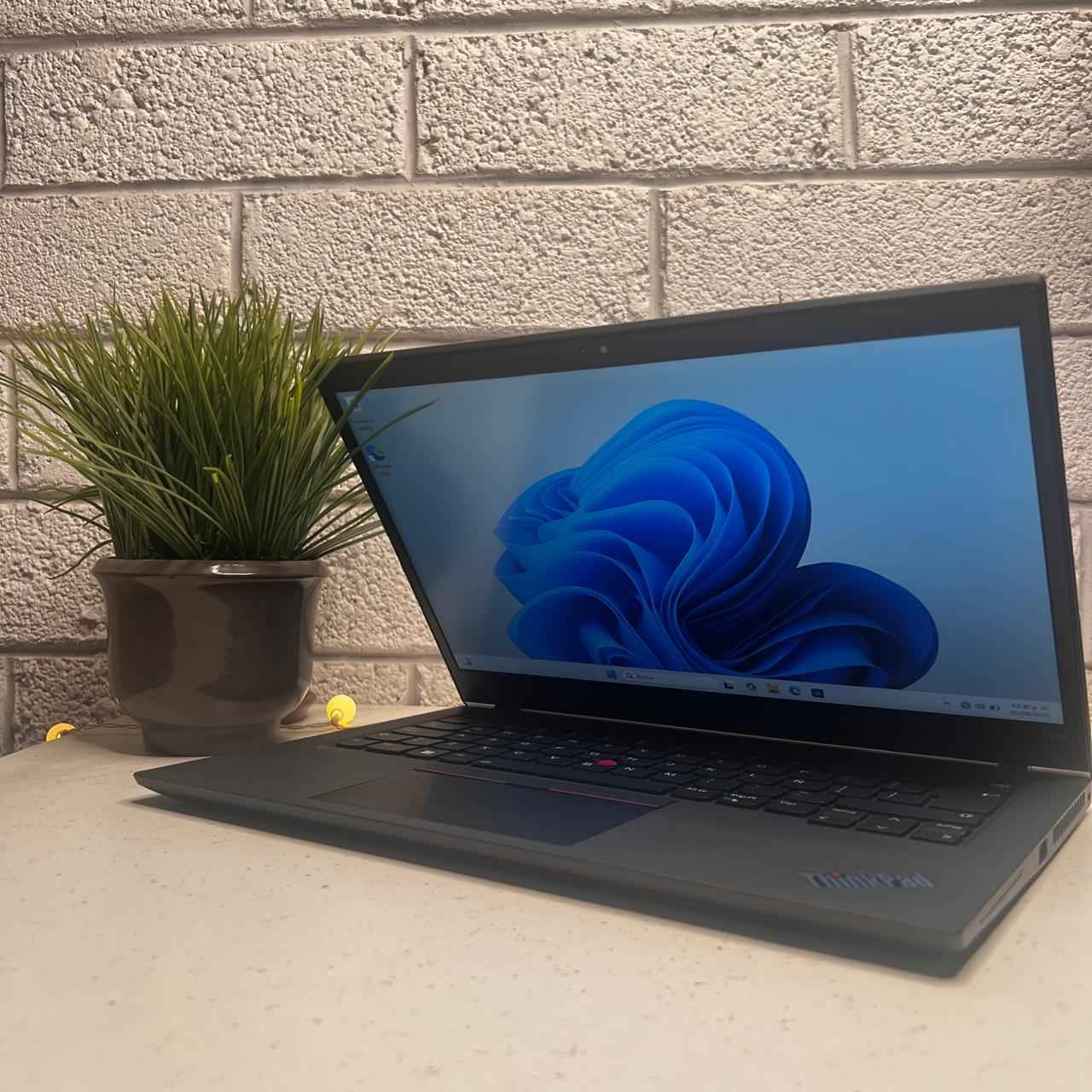 Laptop Lenovo ThinkPad T14s