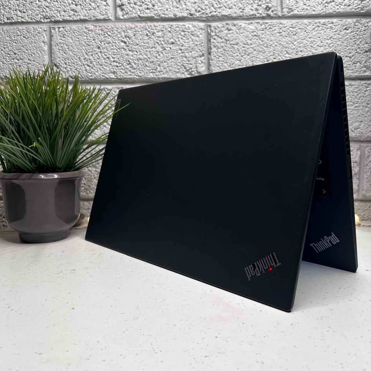 Laptop Lenovo ThinkPad T14s