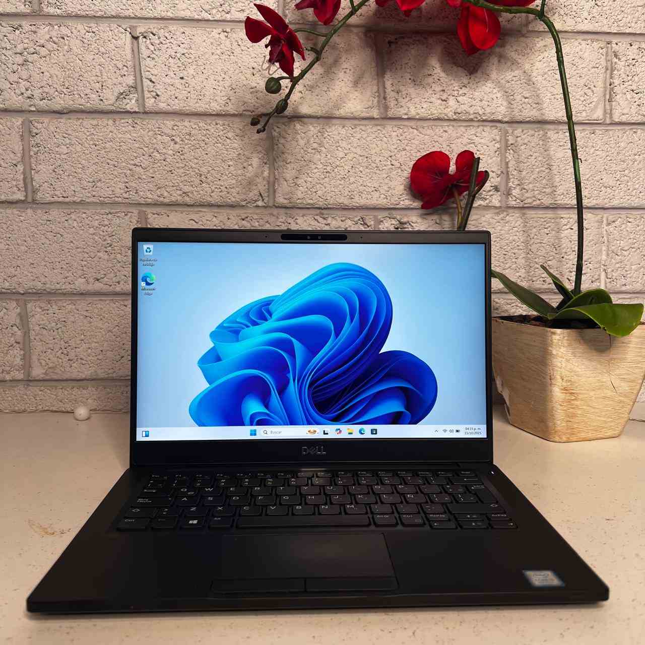 Laptop DELL Latitude 7390