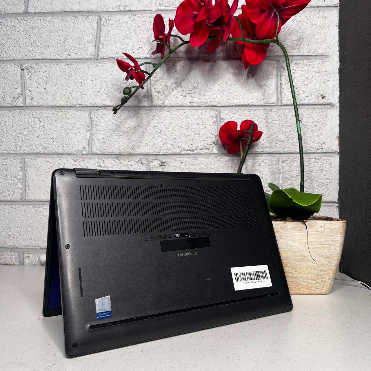 Laptop DELL Latitude 7310