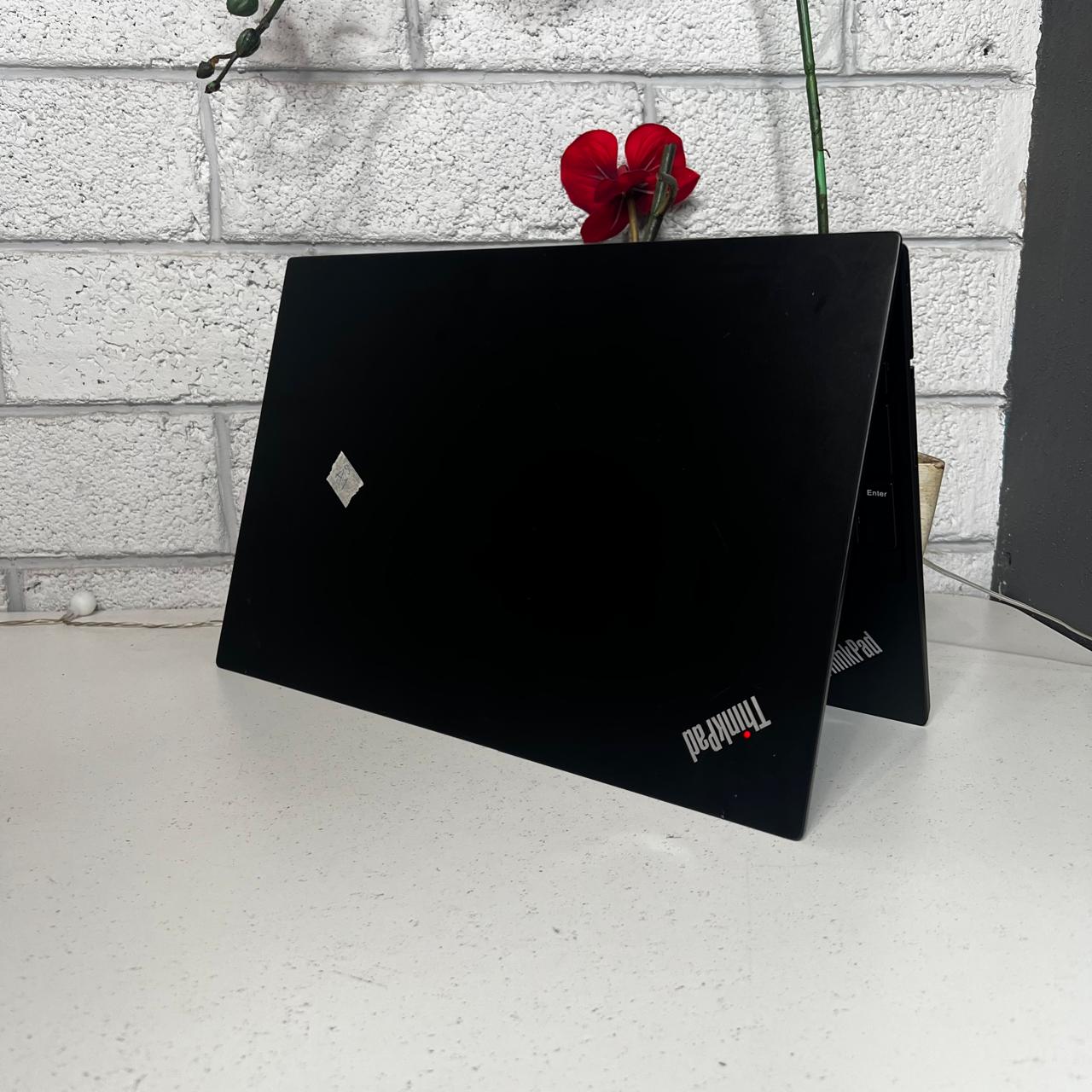 Laptop Lenovo ThinkPad E15
