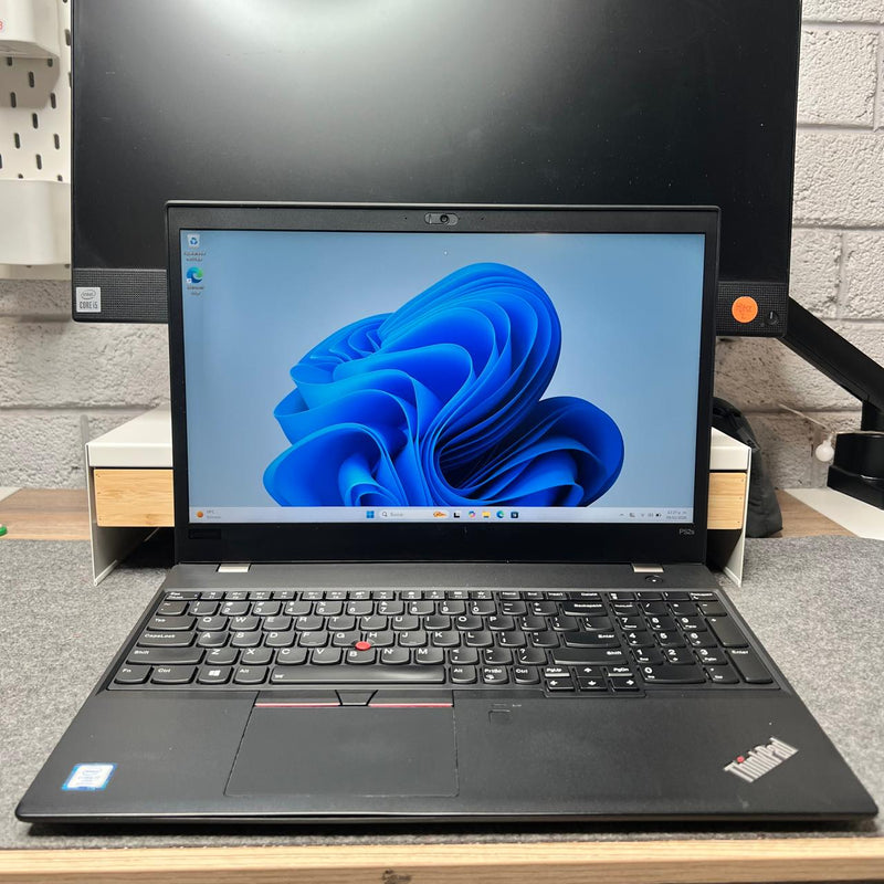 Workstation Lenovo Thinkpad P52s