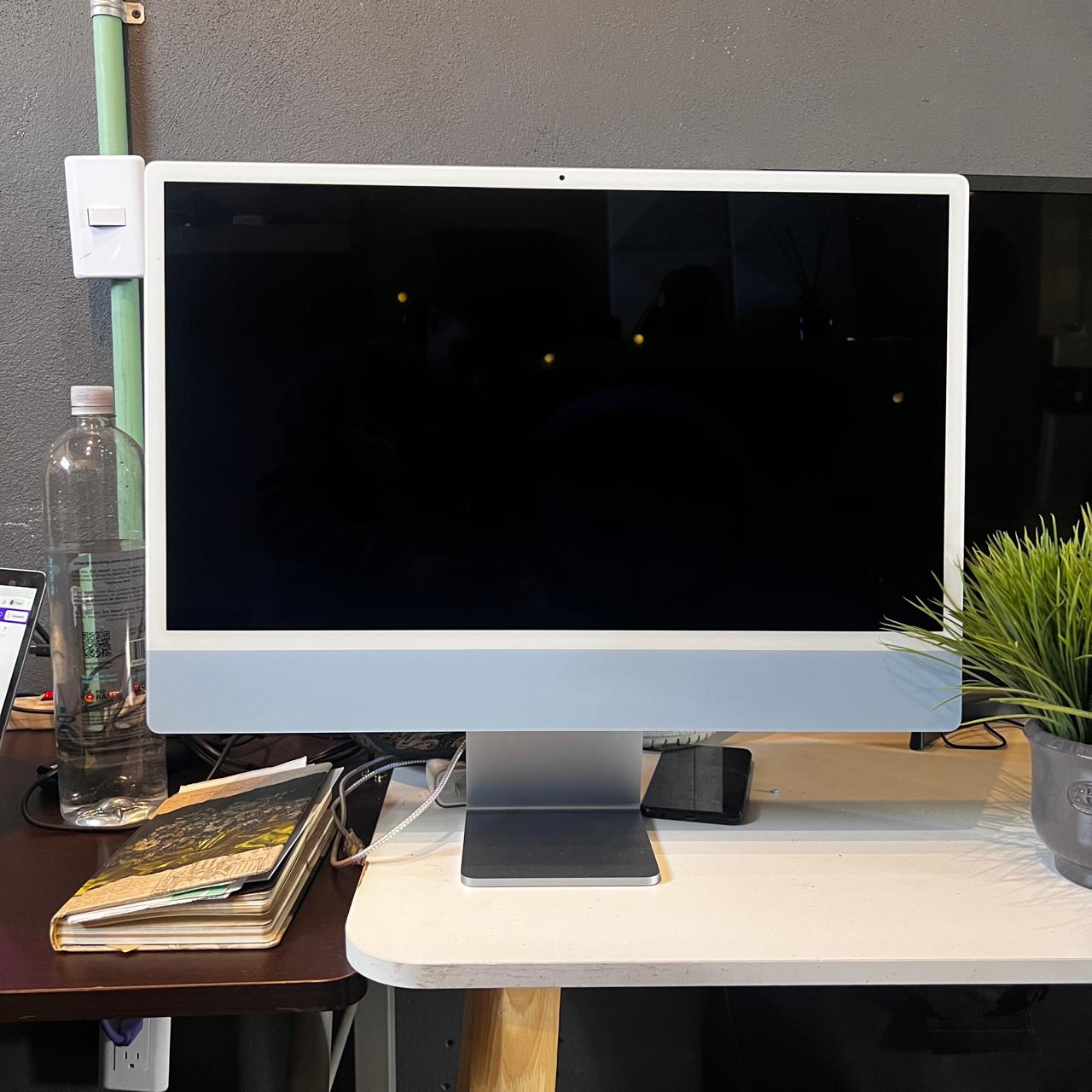 Apple iMac A2438