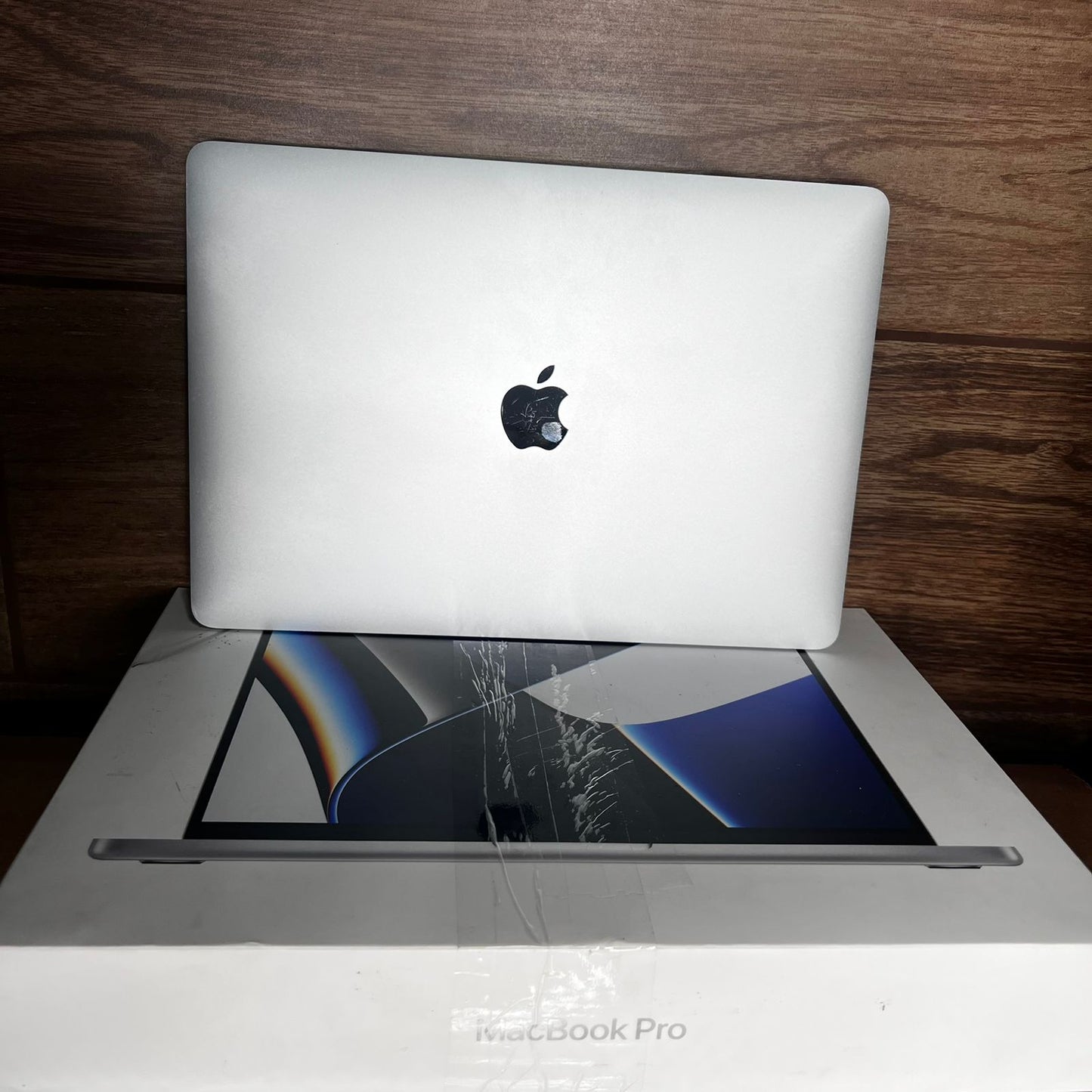 Apple Macbook Pro A2338 M1