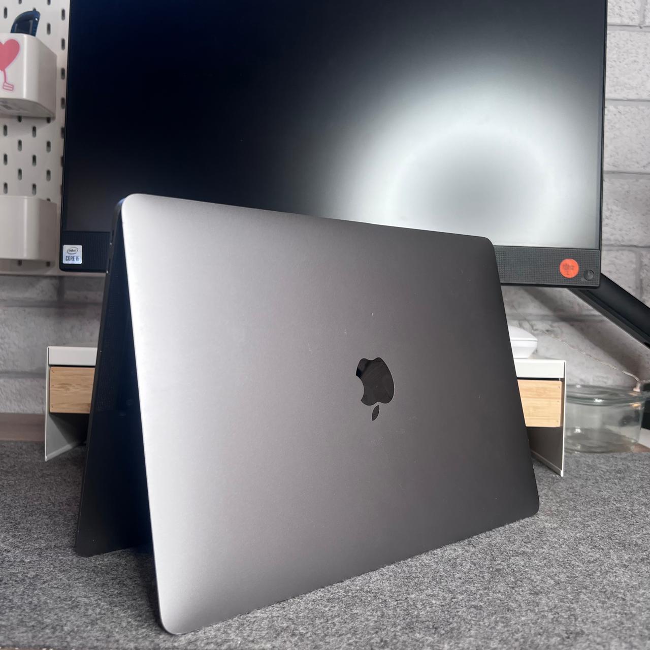 Macbook Air M1 2020