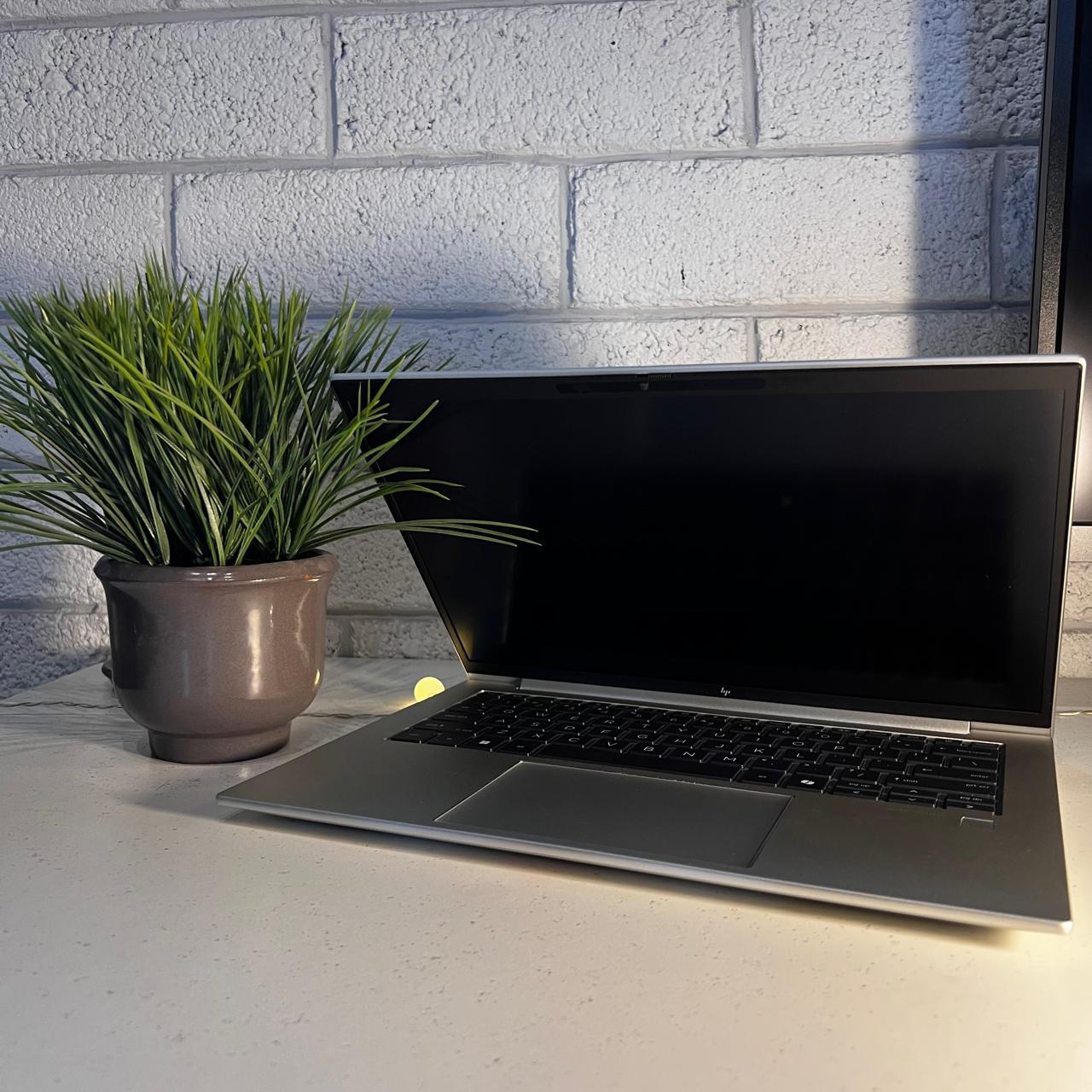HP EliteBook 845 G8