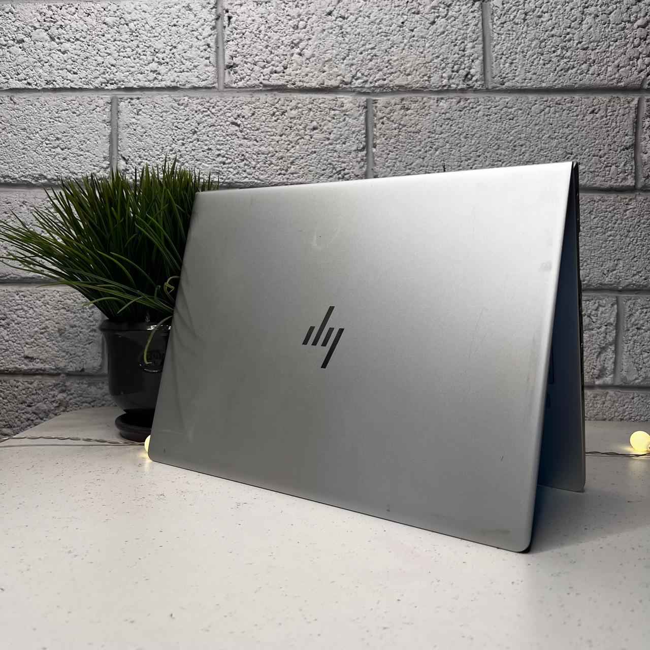 Laptop HP Elitebook 830 G5