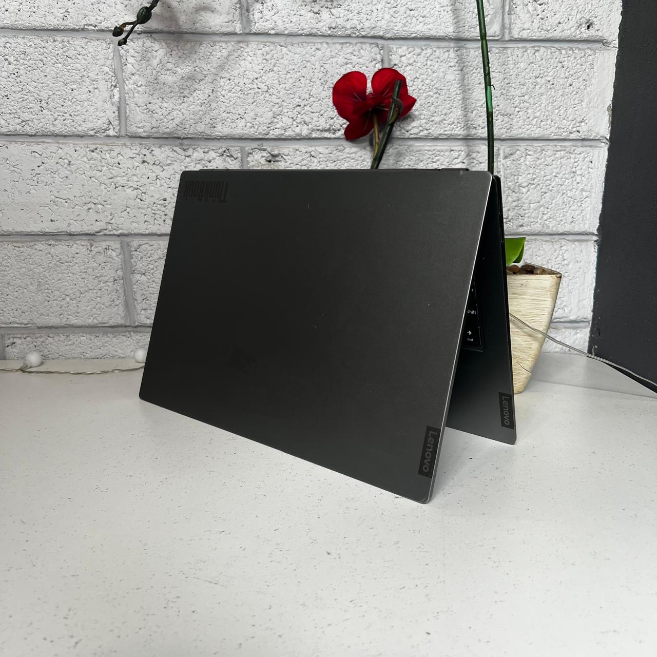 Laptop Lenovo ThinkBook 14s