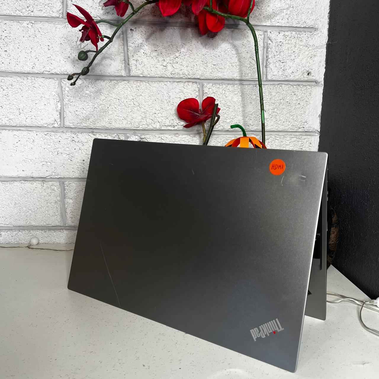 Laptop Lenovo ThinkPad E15