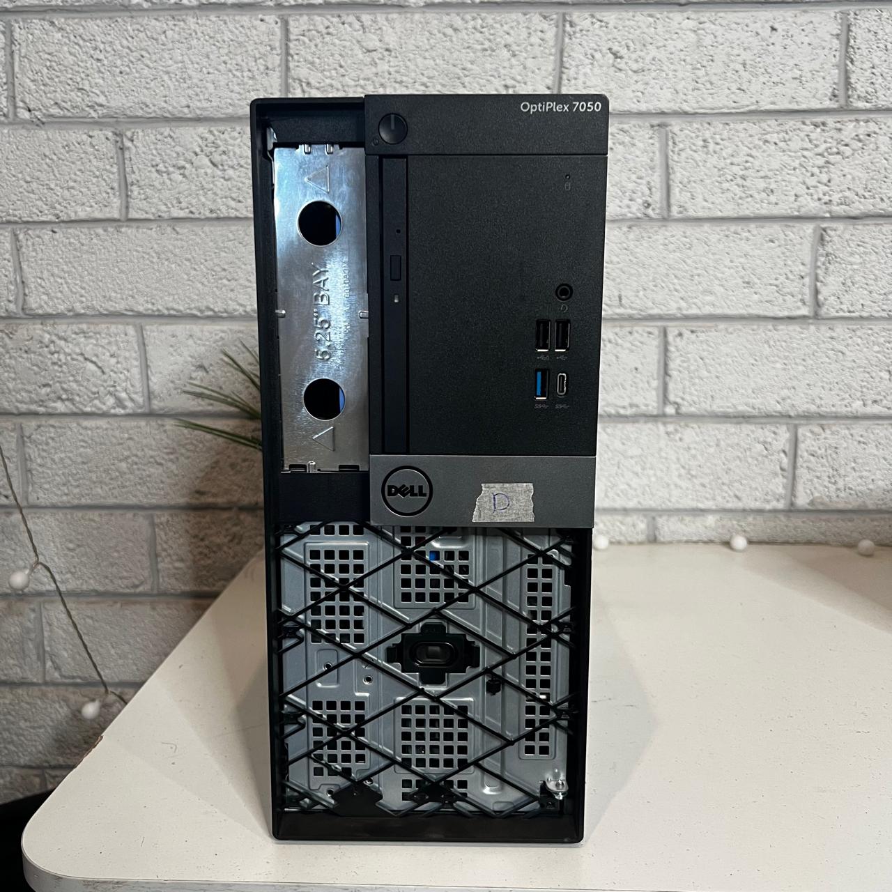 Computadora Dell Optiplex 7050