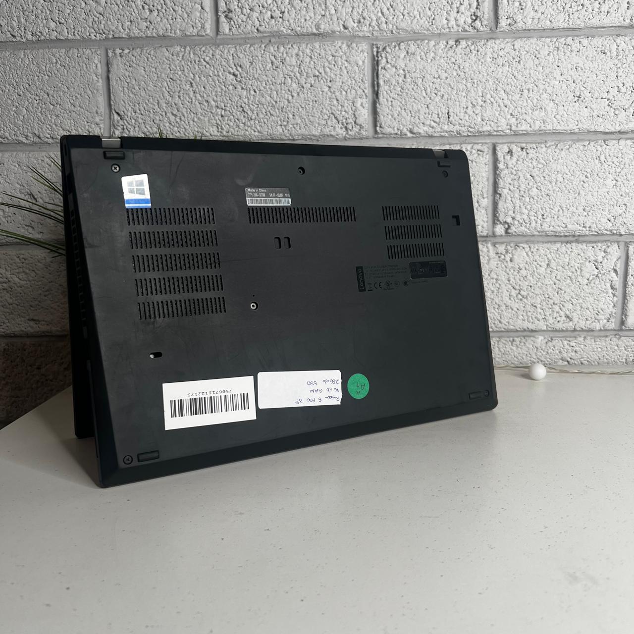 Laptop Lenvovo Thinkpad T495