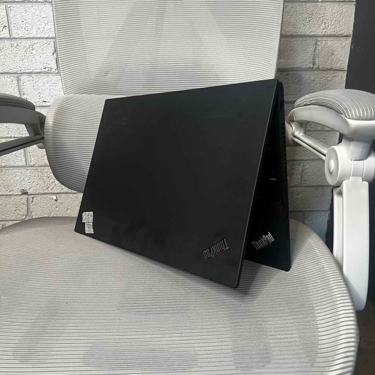 Laptop Lenovo ThinkPad T590