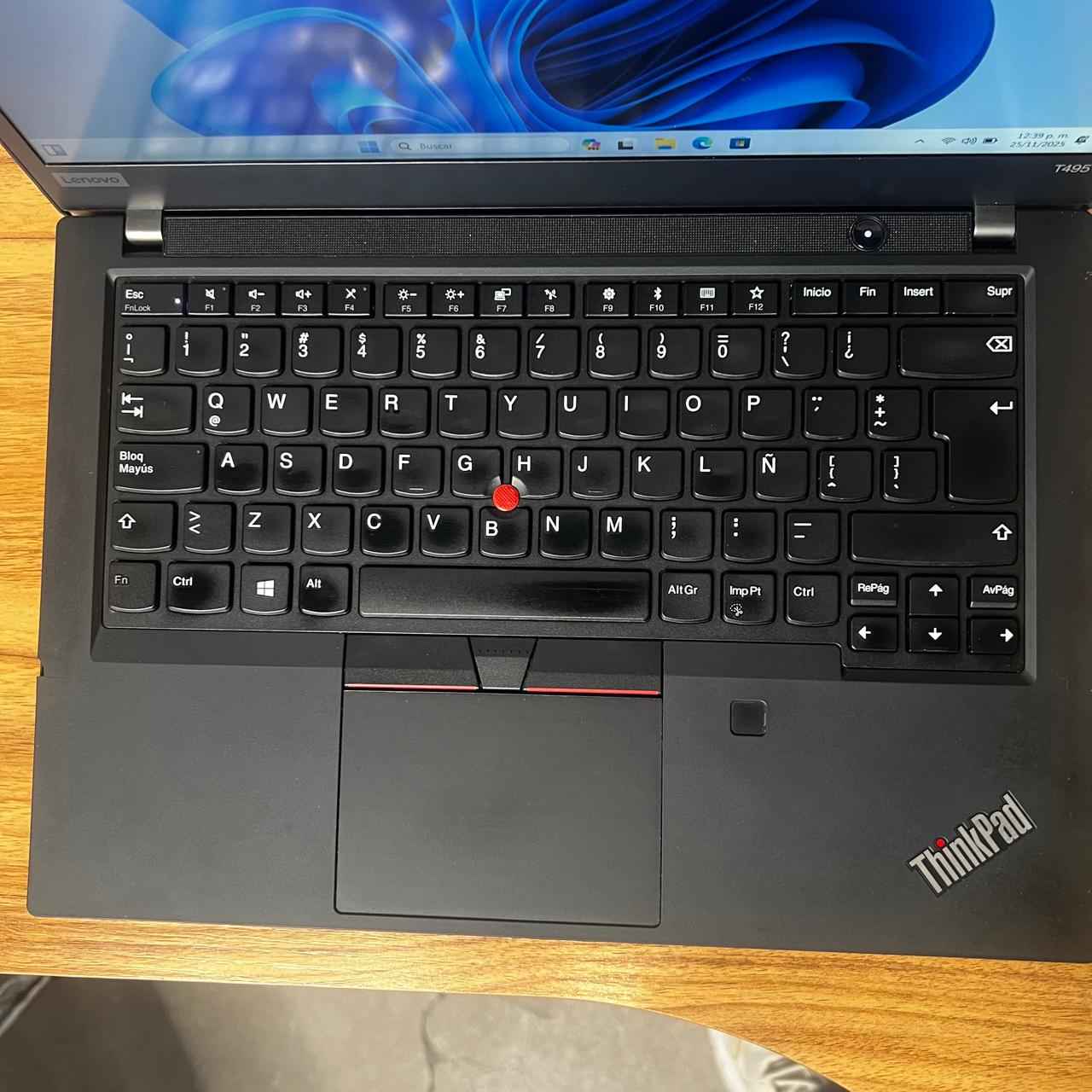 Laptop Lenvovo Thinkpad T495