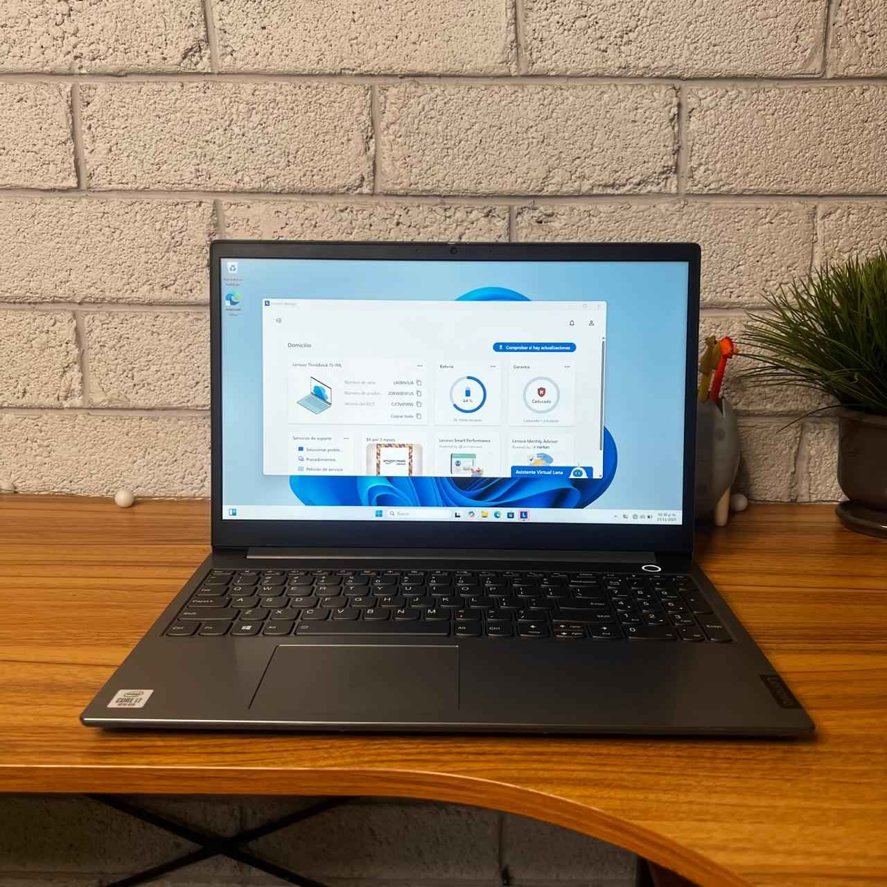 Laptop Lenovo ThinkBook 15-iml