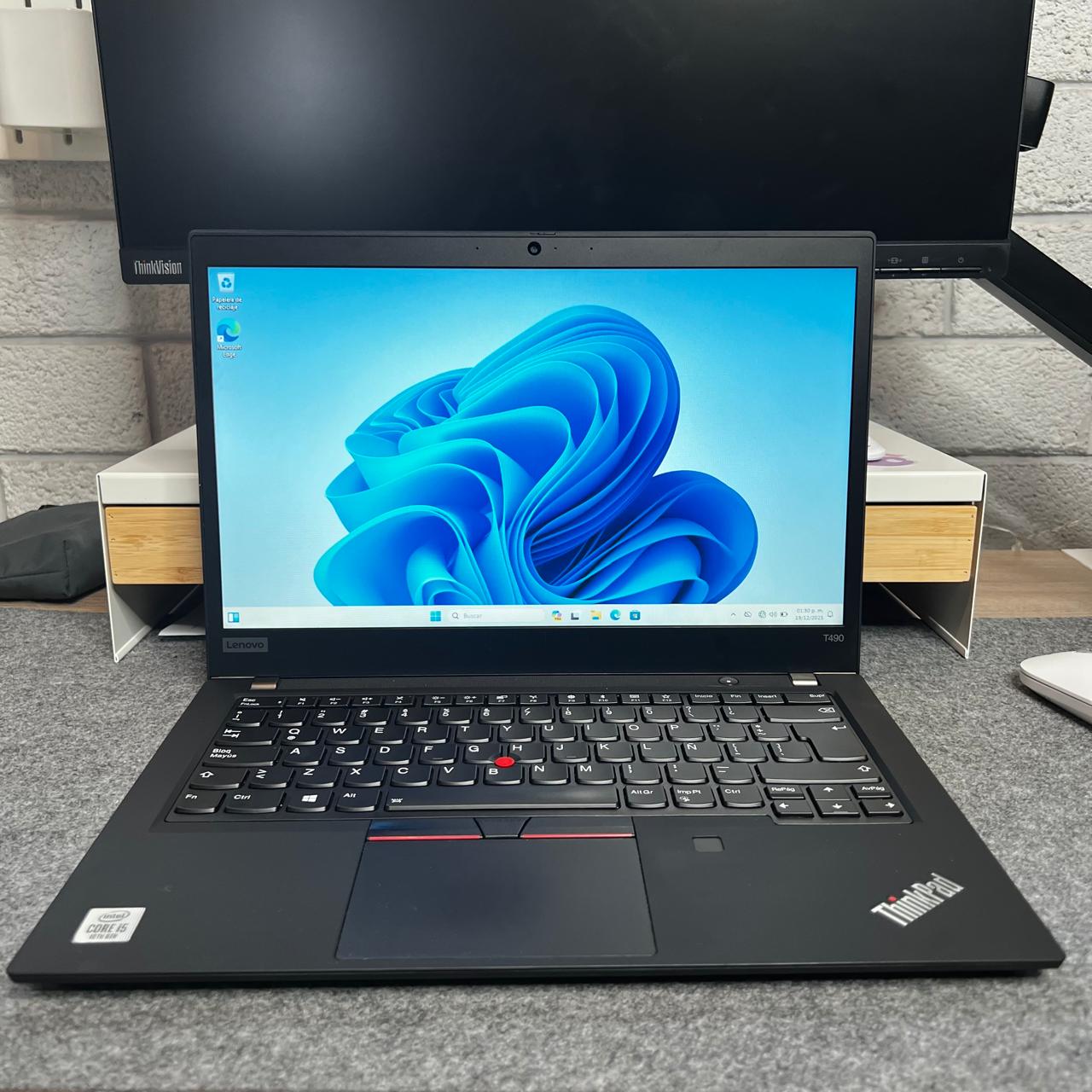 Laptop Lenovo Thinkpad T490