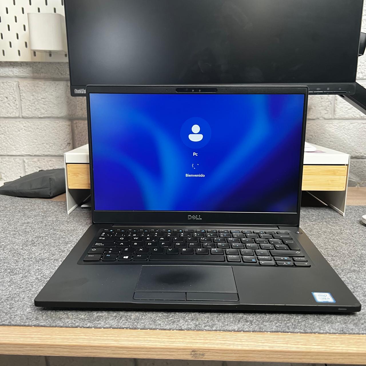 Laptop DELL Latitude 7390