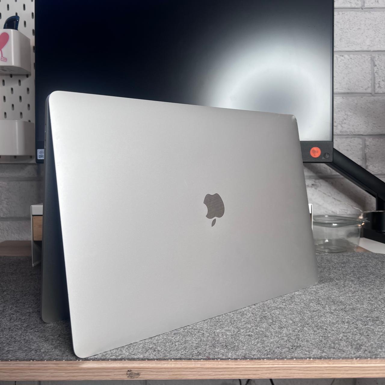 MacBook Pro 2019