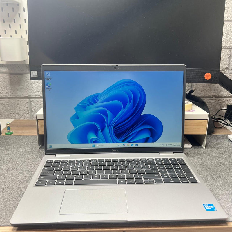 Dell Latitude 5520