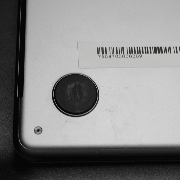 MacBook Pro A2485