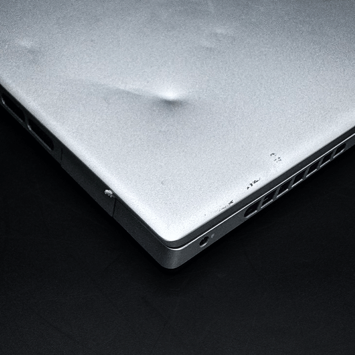 DELL Inspirion 5584