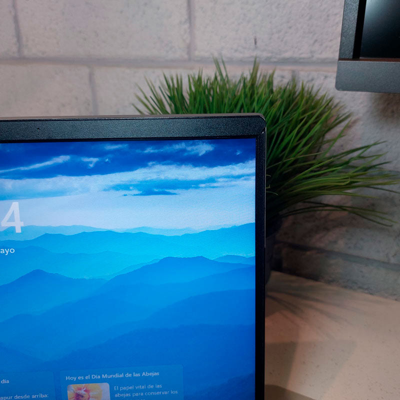 Lenovo ThinkBook 14- IML